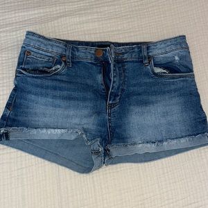 High rise boyfriend shorts